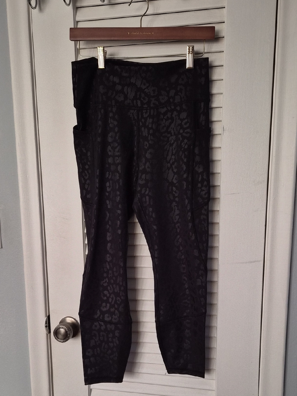 Black High-Waist Leopard-Print Leggings
